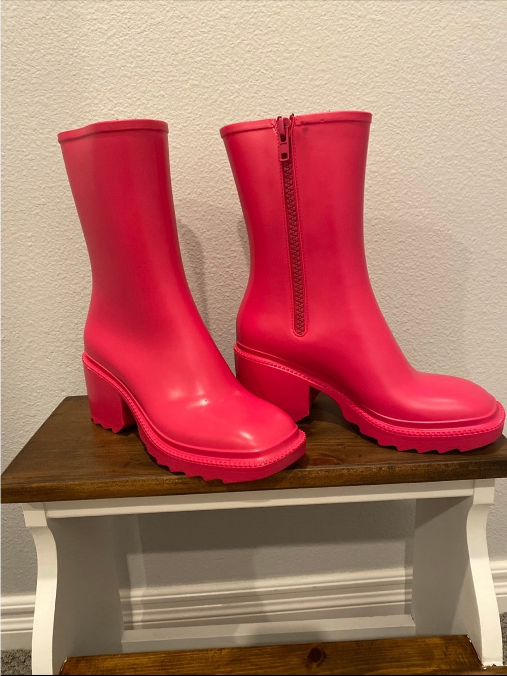 🎀I.N.C International Concepts Pink Mid-Calf Block Heel Rain Boot
